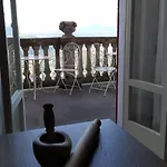 Il Balcone Sul ベッド・アンド・ブレックファスト ブルナーテ