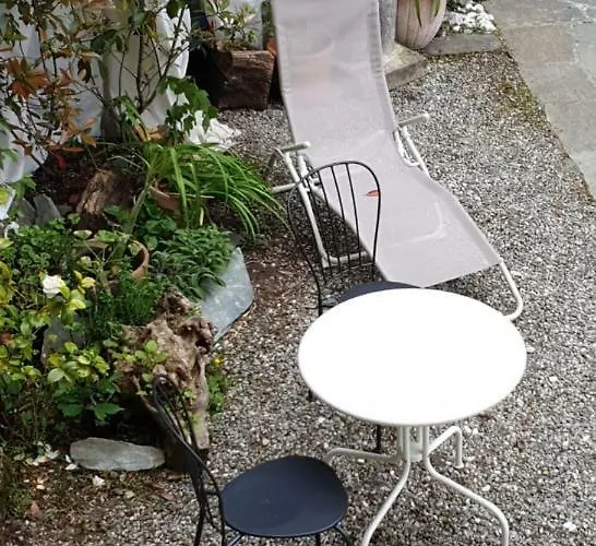 Il Balcone Sul Oda ve Kahvaltı Brunate